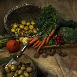 Натюрморт из фруктов и овощей