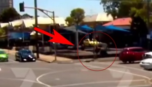 Австралийское телевидение показало видео настоящей телепортации человека за секунду до взрыва