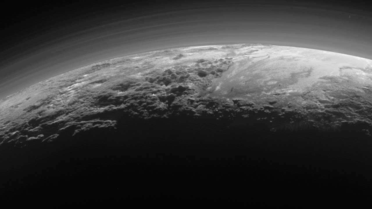 Что НАСА прячет на Плутоне?